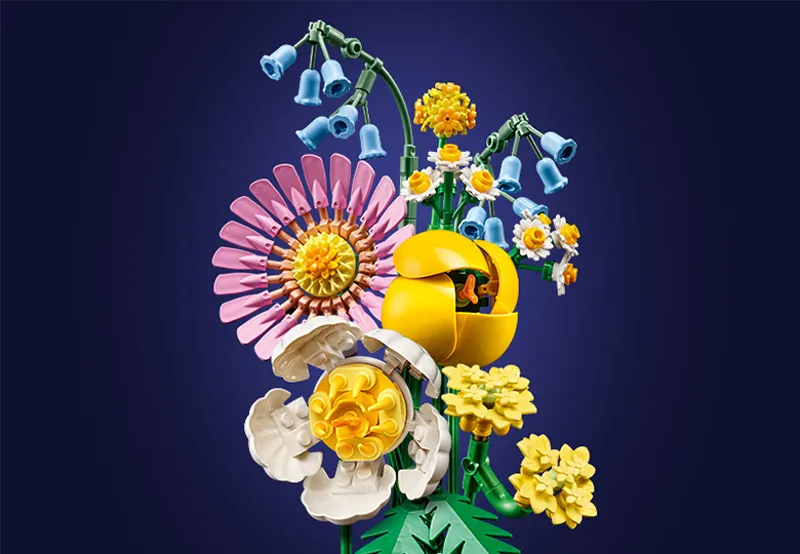 Klein zomers boeket - 8