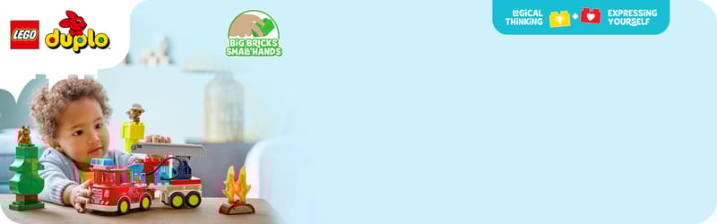 Brandweertruck met slang en brandweerman - 13