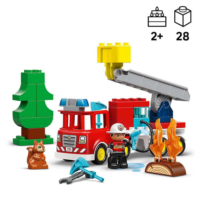 Brandweertruck met slang en brandweerman - 14