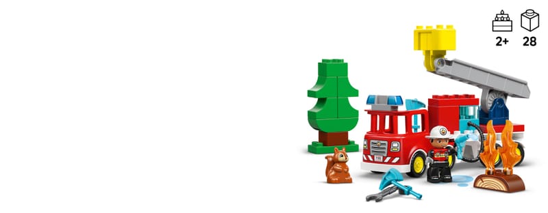 Brandweertruck met slang en brandweerman - 15