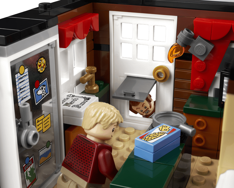LEGO® Ideas Home Alone - 2