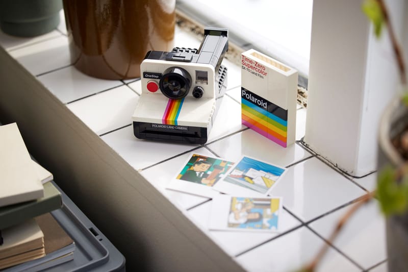 Polaroid OneStep SX-70 camera - 8
