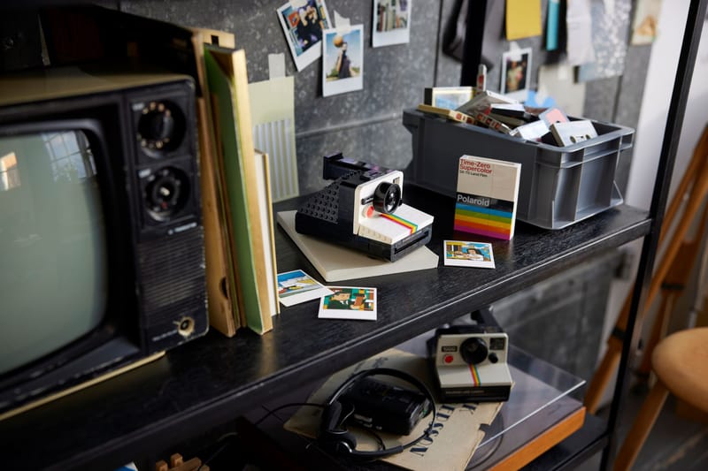 Polaroid OneStep SX-70 camera - 9