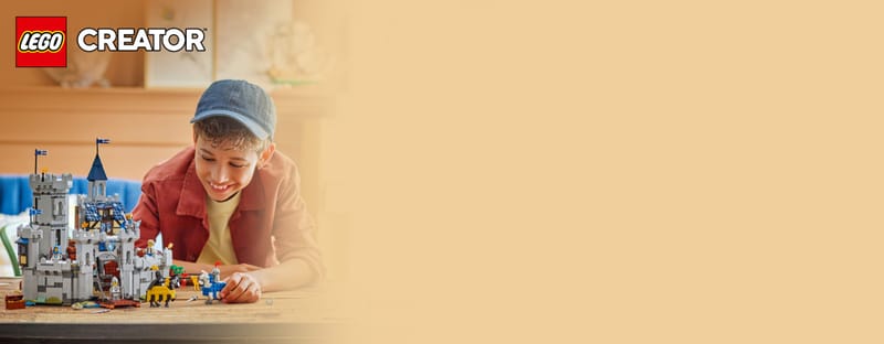 Middeleeuws kasteel met ridders te paard - 10