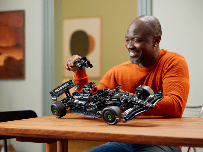 Mercedes-AMG F1 W14 E Performance - 7