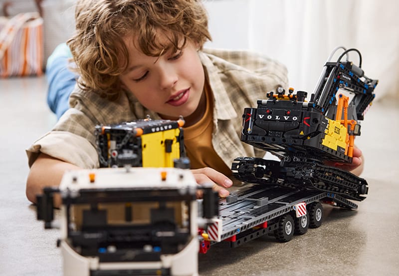 Volvo FMX truck & EC230 elektrische graa - 9