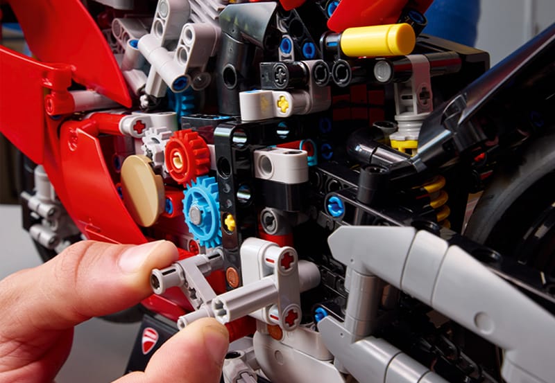 Ducati Panigale V4 S motor - 9