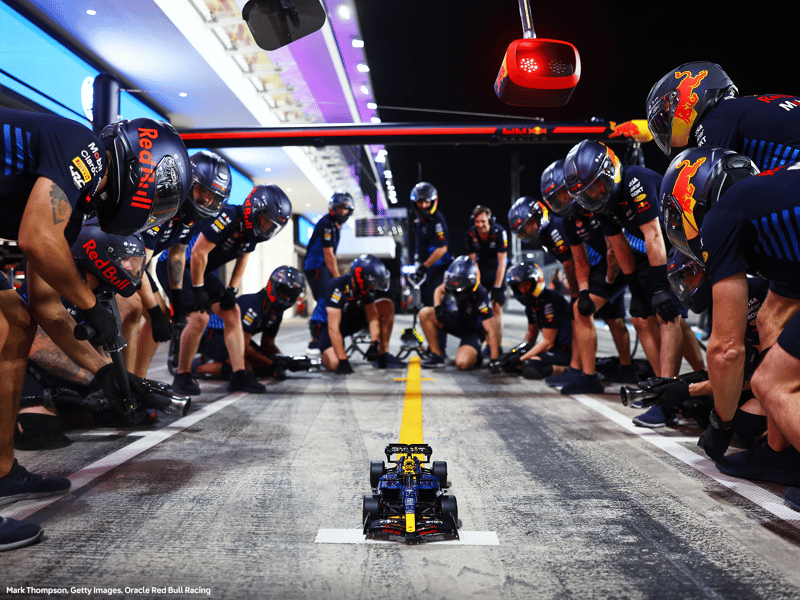 Oracle Red Bull Racing RB20 F1 auto - 9