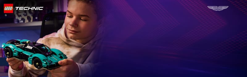 Aston Martin Valkyrie - 12