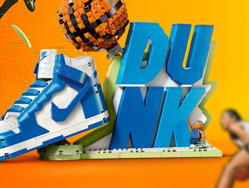 Nike Dunk x LEGO® Set - 15