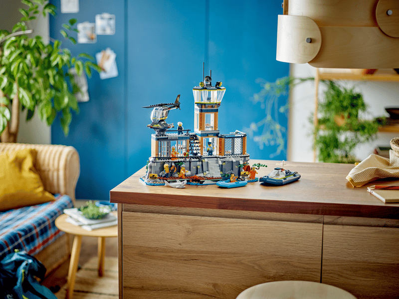 Politiegevangeniseiland - 10