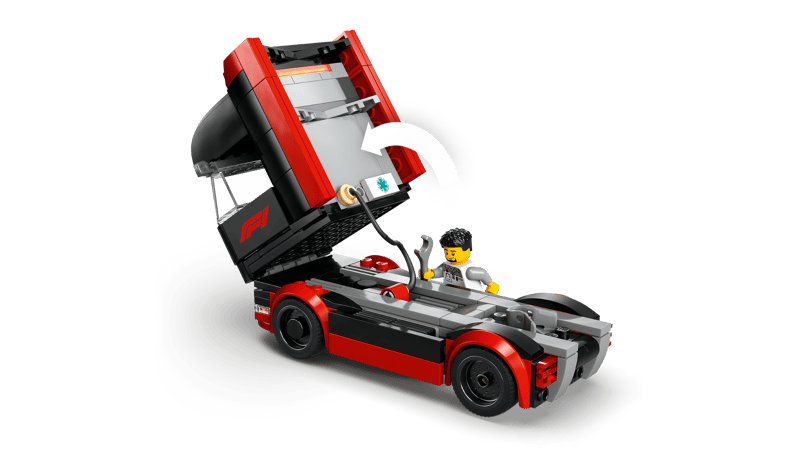 F1® truck met RB20 en AMR24 F1® auto's - 6