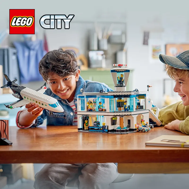 Luchthaven met vliegtuig - 13