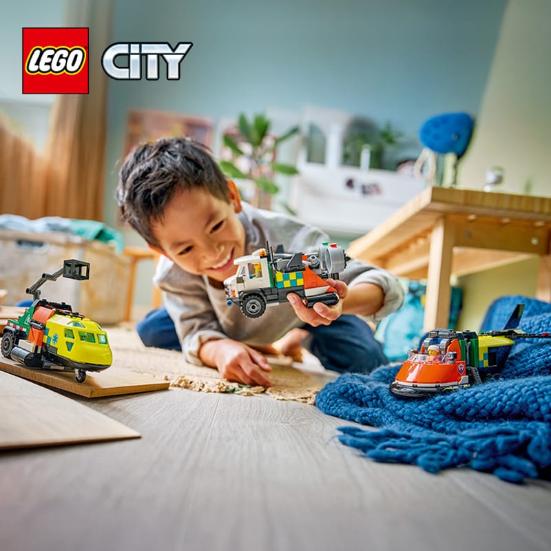 Vliegtuig, servicewagen en hovercraft re - 12