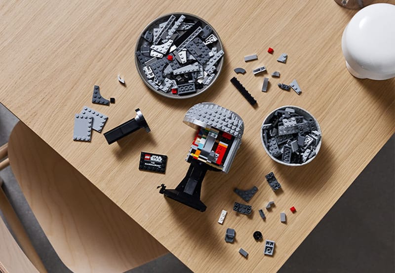 The Mandalorian™ helm - 7